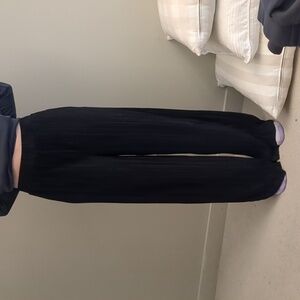 Banana Republic Black pleated flowy pants